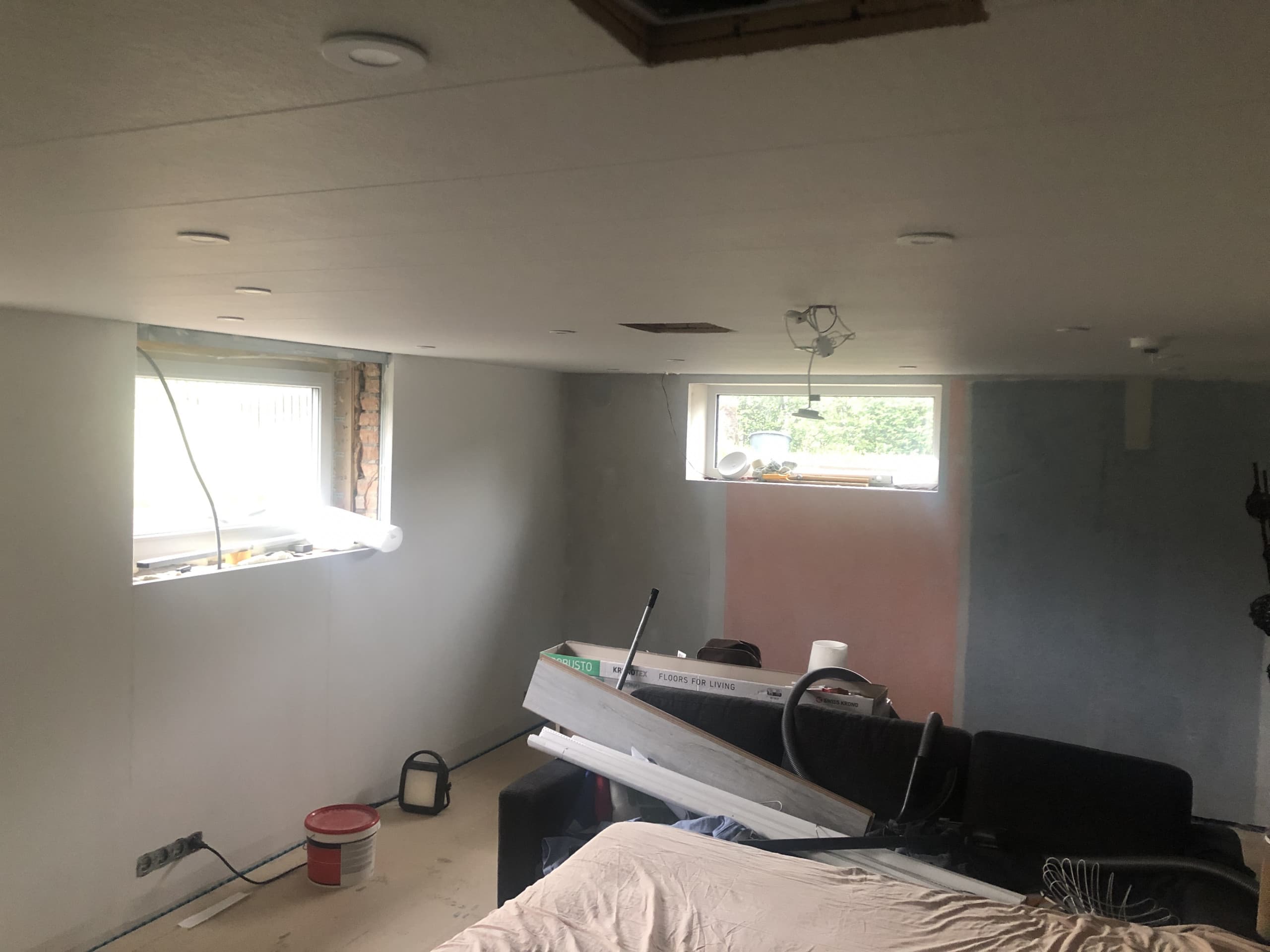 Att nästan göra färdigt sovrummet